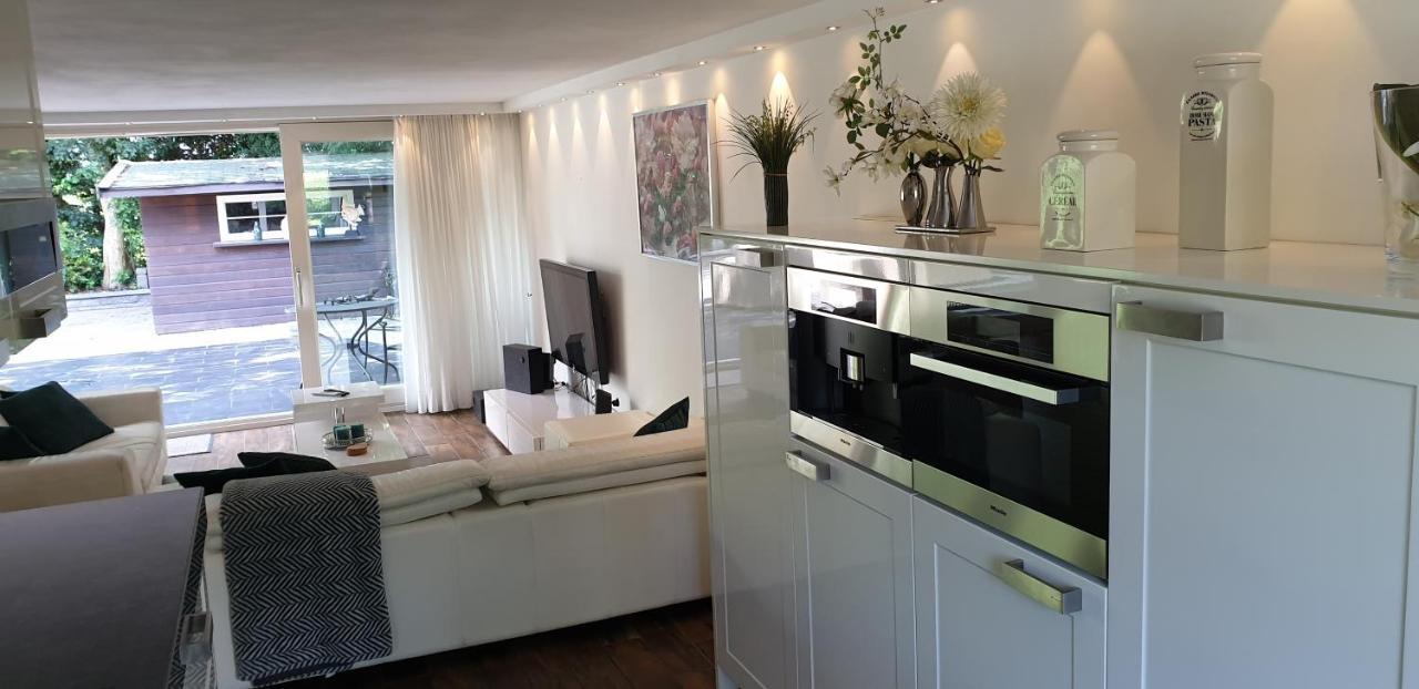 Lake House 74, Luxury Accommodation Ir Sauna Warmond Exterior foto